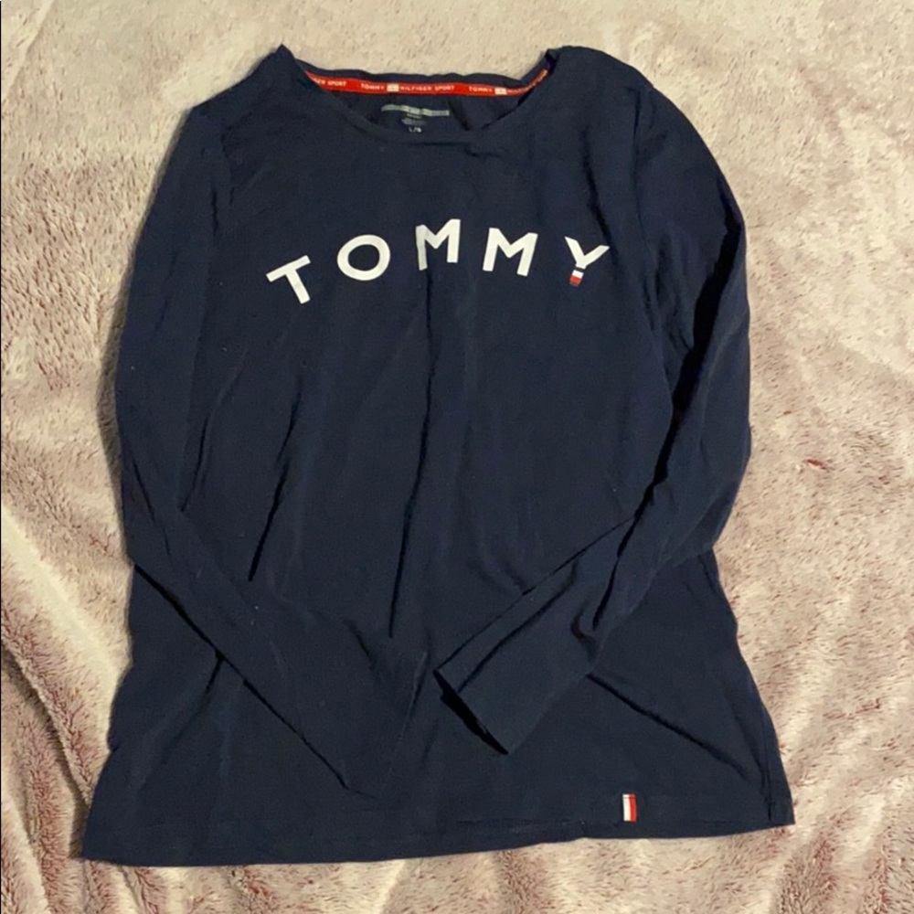 Long sleeve Tommy Hilfiger top.
